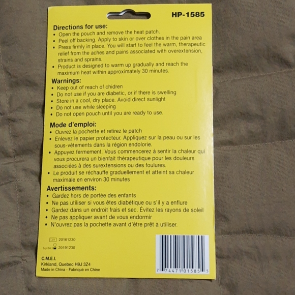 4 packet brand new stuck on heat pad - Picture 3 of 4